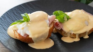 Tägliches inbegriffenes großes Frühstück