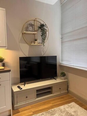 Interior - Central Private 1 Bed Flat (Berkshire)