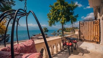 Superior (Lake View) | Balcon