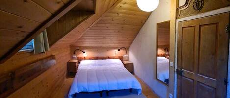 1 chambre, fer et planche Ă repasser, Wi-Fi, draps fournis