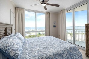Unclassified image, 5 of 50, button - Epic 4BR/4BA Gulf Front | Free Beach Chair Service (Navarre)