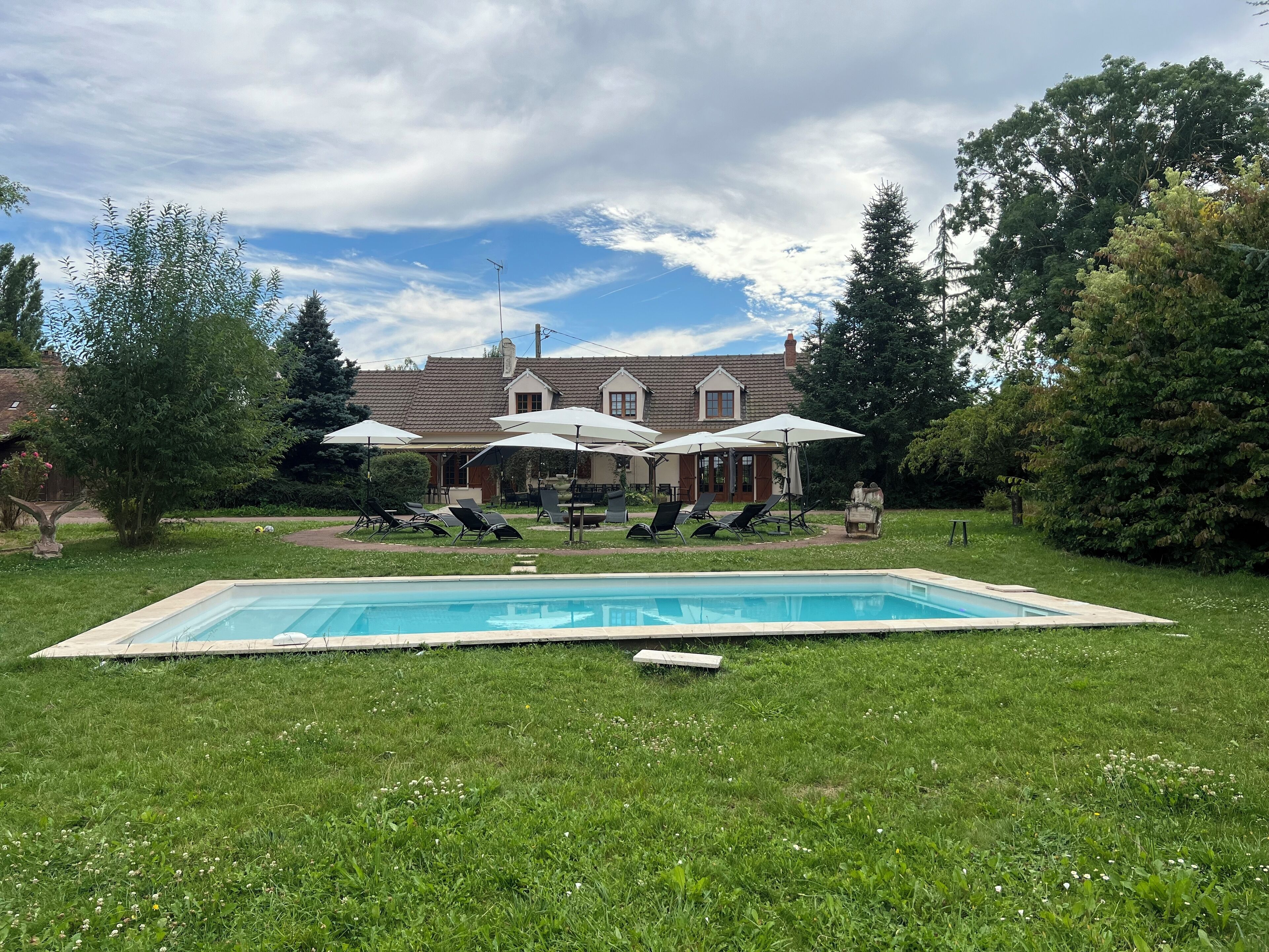 Een verwarmd zwembad