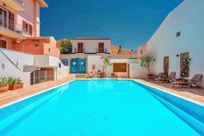 Pool - Studio with air conditioning (Santa Teresa di Gallura)