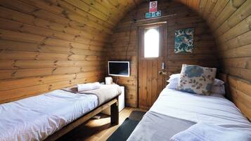 Standard Cabin | 1 bedroom, bed sheets