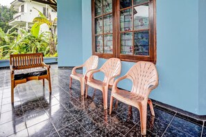 Lobby - SPOT ON 92388 Villa Segi Delapan (Prigen)