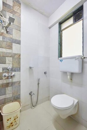 Bathroom - Sealand Kihim (Alibag)
