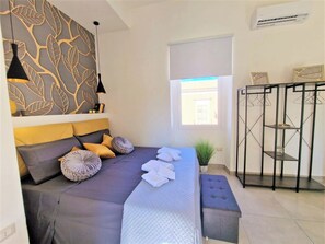 1 bedroom, free WiFi, bed sheets