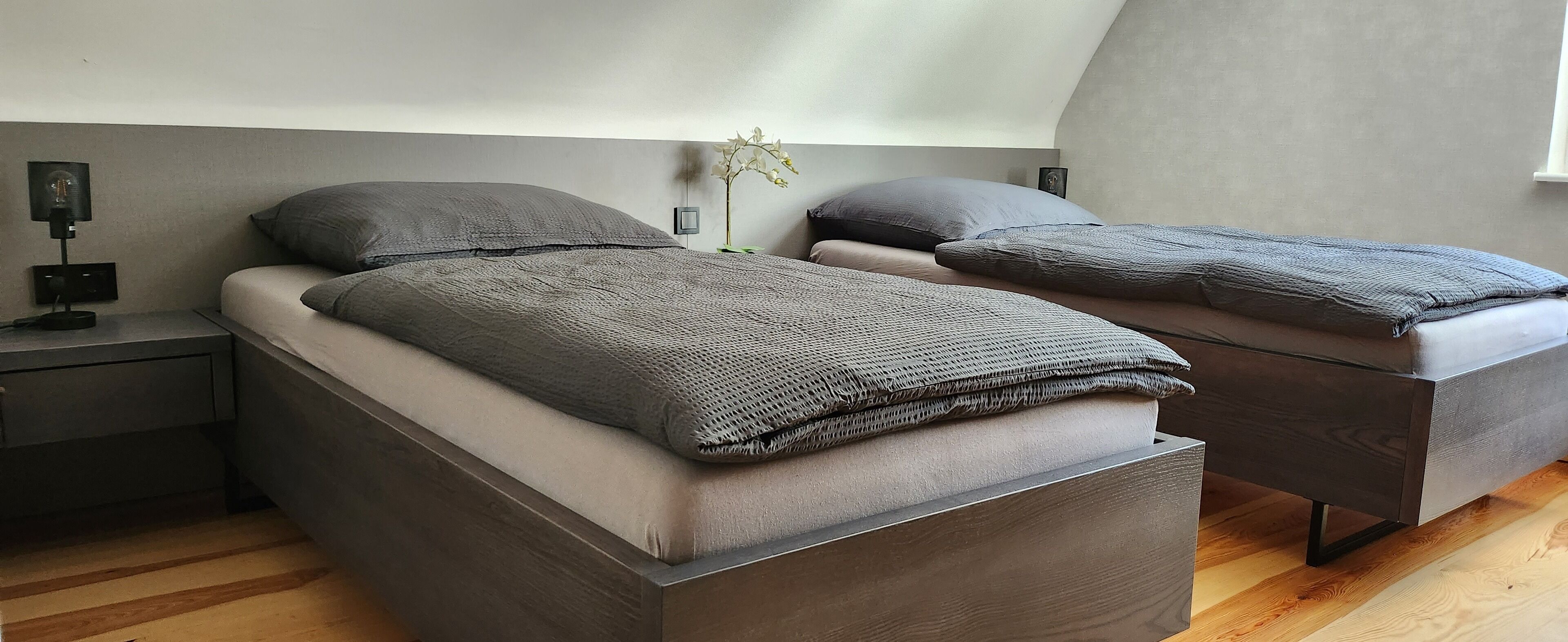 時尚公寓 | 3 間臥室、獨特裝潢、布置獨特、遮光布/窗簾