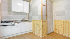 Quarto básico, 1 quarto (room 2) | 1 quarto, Wi-Fi de cortesia