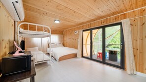 Basic Room, 1 Bedroom (Caravan1) | 1 bedroom, free WiFi