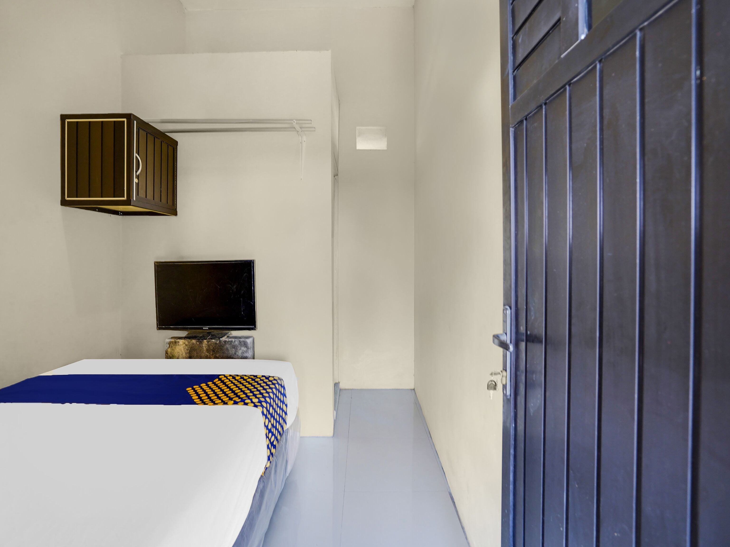 basic double room | free wifi, bed sheets