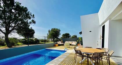 Lyxigt Parhus Inrett för Högsta Möjliga Trivsel.privat Pool