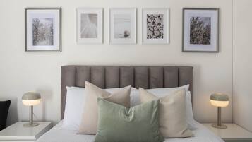 Studio Cao cấp | Két bảo mật tại phòng, màn/rèm cản sáng