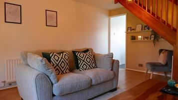 House, Multiple Beds | Living area