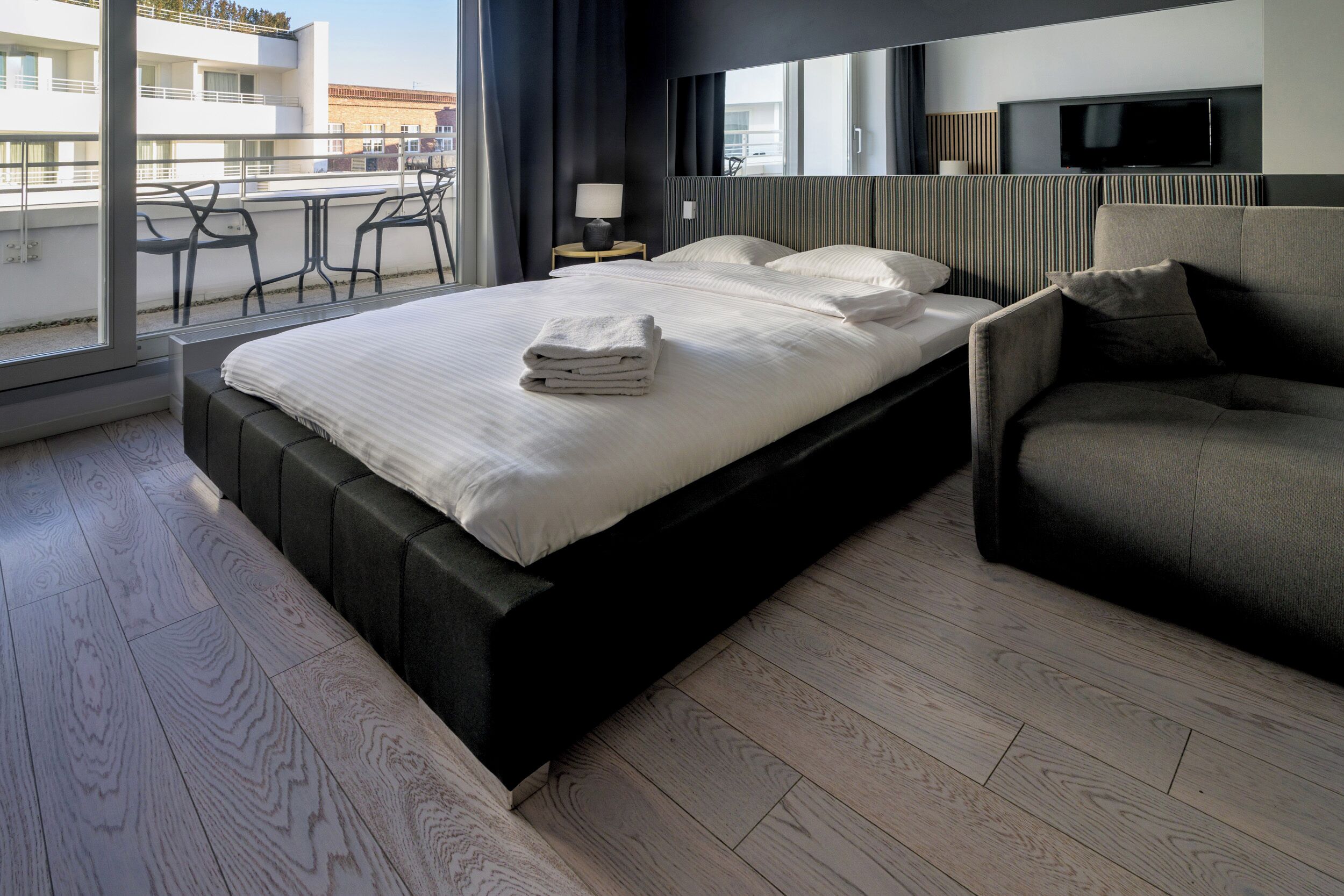 ห้องซิตี้สตูดิโอสวีท | เครื่องนอนป้องกันสารก่อภูมิแพ้, ห้องพักตกแต่งอย่างมีเอกลักษณ์