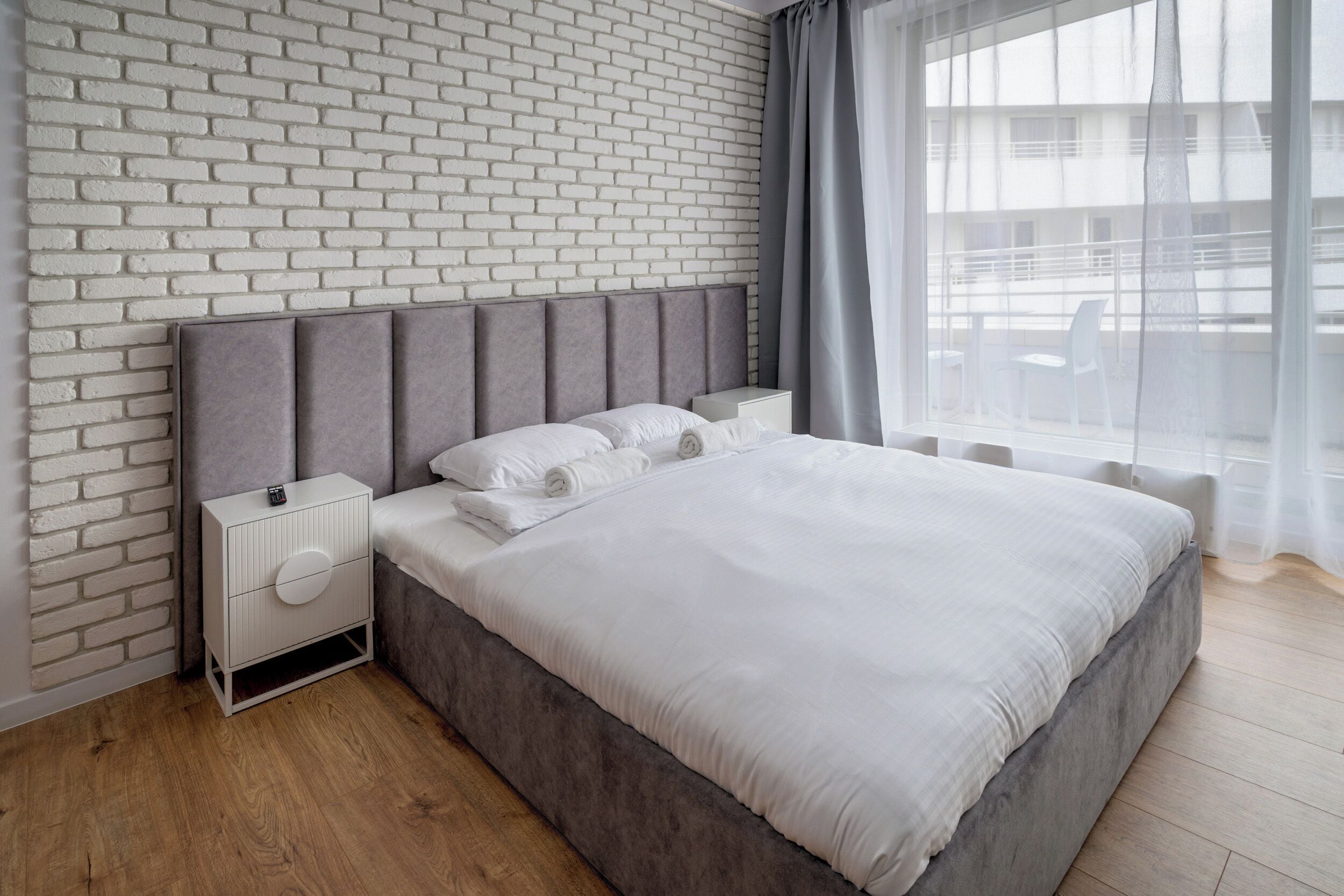 Studio | Hypo-allergenic bedding, individually decorated, individually furnished