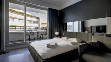 City Studio Suite | Hypo-allergenic bedding, individually decorated, individually furnished