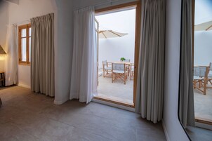 Habitación cuádruple superior | Terraza o patio