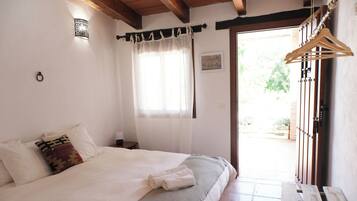 4 soverom, strykejern/-brett, wi-fi og sengetøy