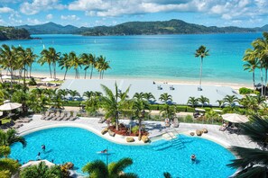 Pool - Whitsunday West Apartment 1303 (Hamilton Island)