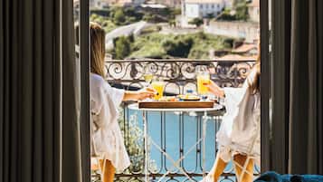 Deluxe Double or Twin Room | 1 bedroom, premium bedding, down comforters, memory foam beds