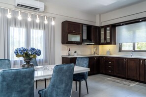 Casa conforto | Opções para refeição no quarto