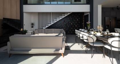 Soho in Starigrad With 6 Bedrooms and 6 Bathrooms
