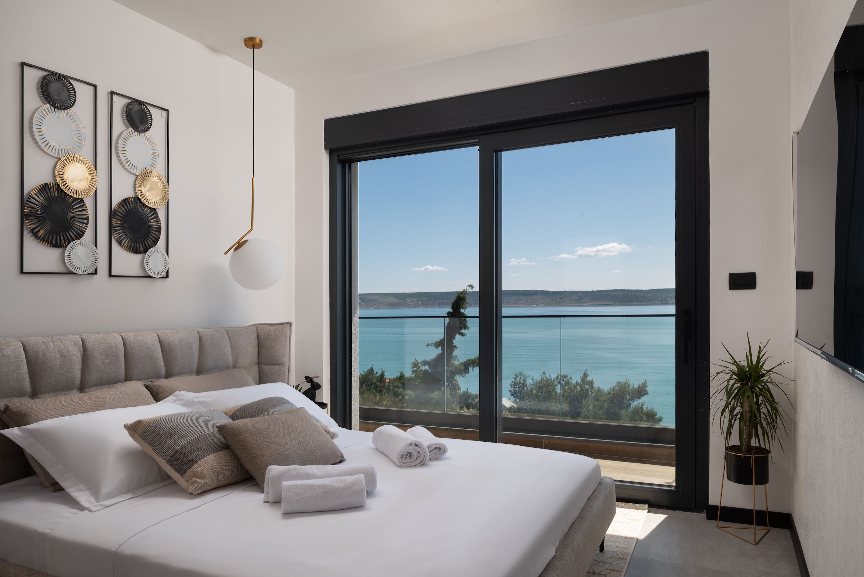 فيلا | 6 عدّة غرف نوم