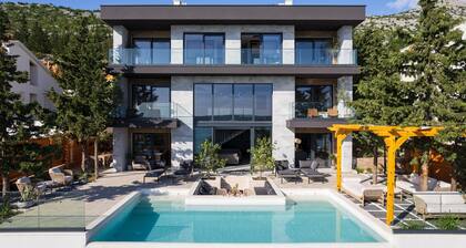 Soho in Starigrad With 6 Bedrooms and 6 Bathrooms