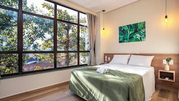 Standard-Doppelzimmer | Schreibtisch, schallisolierte Zimmer, kostenloses WLAN, Bettwäsche