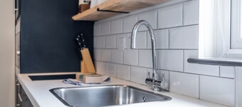 Goodstay Lodges by Urban Space