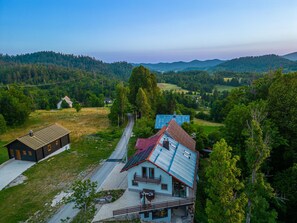 Exterior - Mountain Escape house with indoor pool (Fužine)