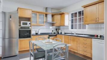 Mikrowelle, Ofen, Herdplatte