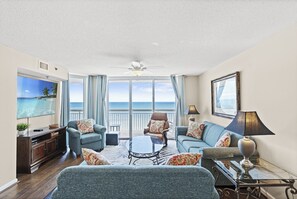 TV, DVD player - Oceanfront Crescent Beach 1K 2Q - Crescent Shores - 1609 (North Myrtle Beach)