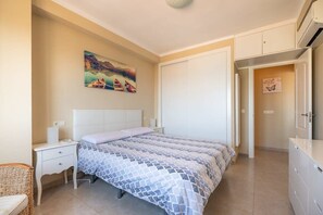 2 Schlafzimmer, Bügeleisen/Bügelbrett, WLAN, Bettwäsche