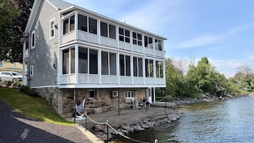 Suite – premium | Individuelt dekorert, individuelt innredet og strykejern/-brett