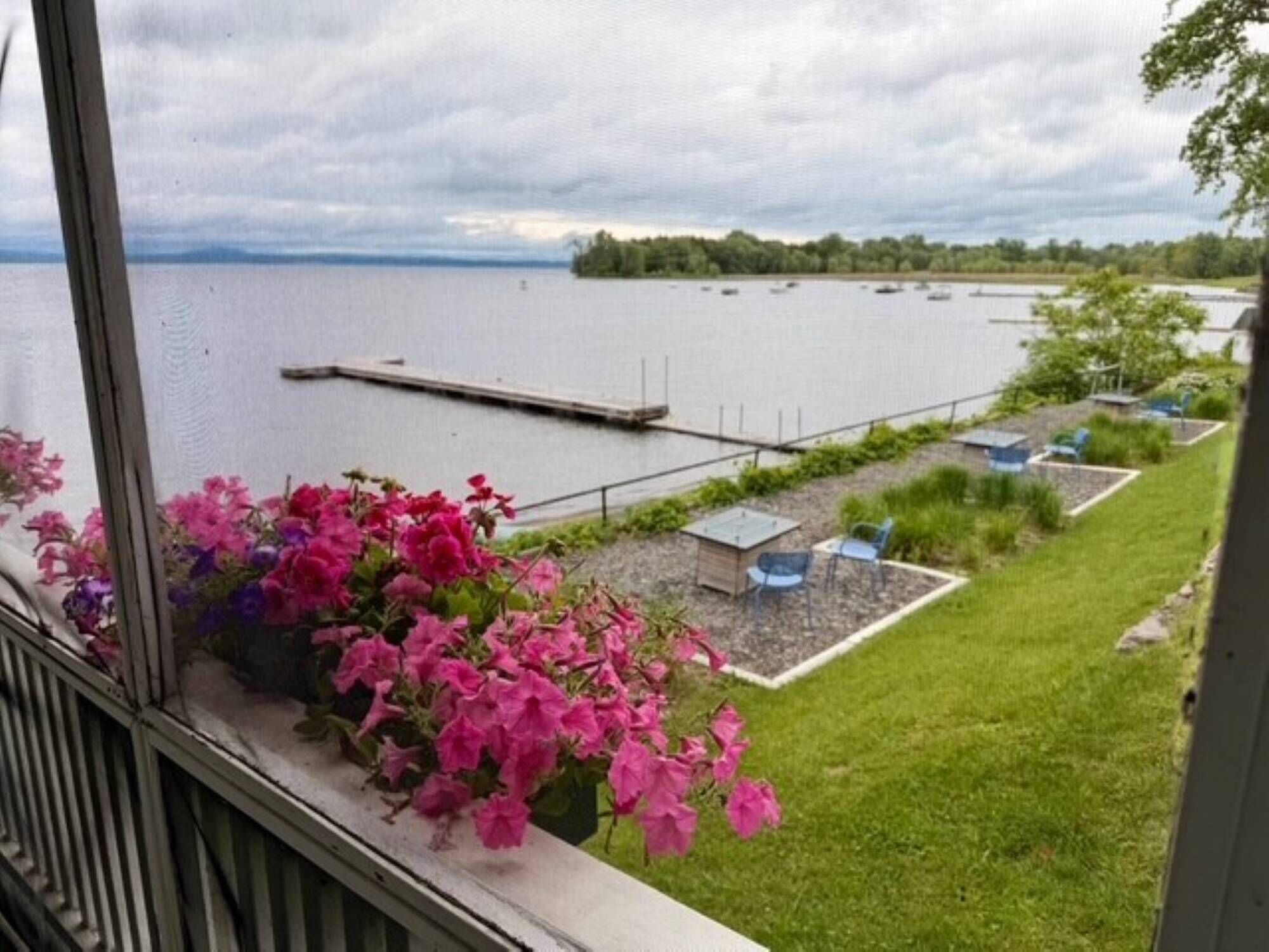 Twin Room, Lake View | Lake view