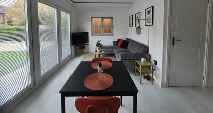 King bed cabin, sauna, hideaway,