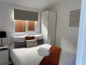 1 Schlafzimmer, Bügeleisen/Bügelbrett, WLAN, Bettwäsche