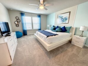 Iron/ironing board, travel cot, free WiFi, bed sheets - Fascination Vacation - Windsor Island Resort! (Davenport)