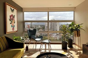TV - Great location, pool, rooftop, gym, 24/7 security (Ciudad de México)