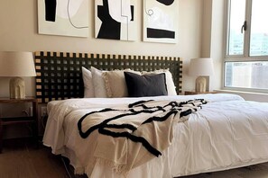 2 chambres, fer et planche à repasser, Wi-Fi gratuit, draps fournis