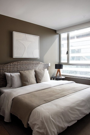 4 habitaciones, tabla de planchar con plancha y wifi gratis