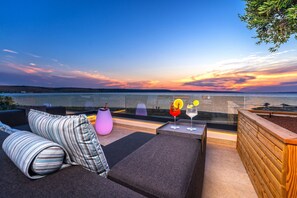 Villa | 3 bedrooms - Ljubac Seaside in Ra Anac (Razanac)