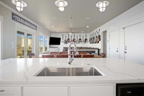 Interior - Texas Music House (Bolivar Peninsula)