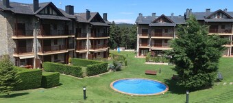 Apartamento 1 hab. A Pie de Pistas, WiFi, Chimenea y Piscina