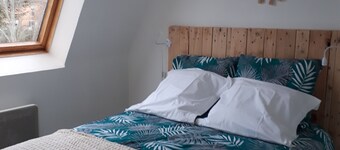 Proche Commodités. Parking + Garage Fermé Inclus .résidence Calme