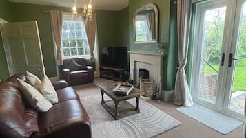 Rumah, Beberapa Tempat Tidur | Area keluarga | Perapian