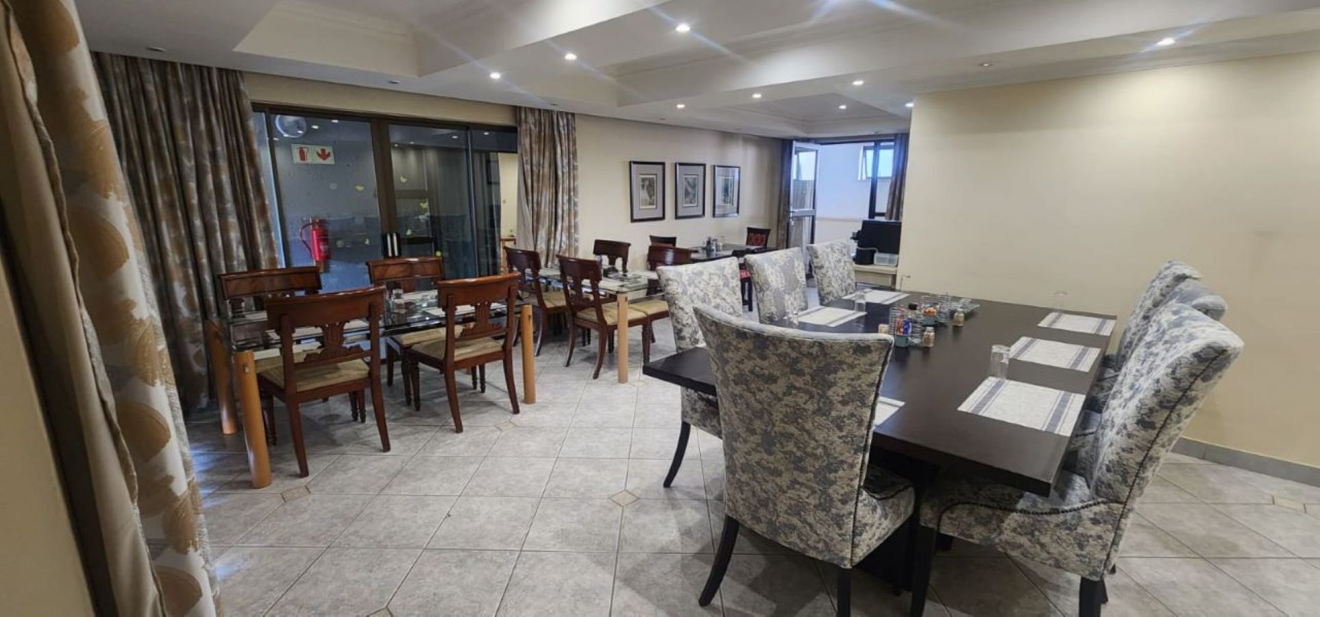 Free daily English breakfast