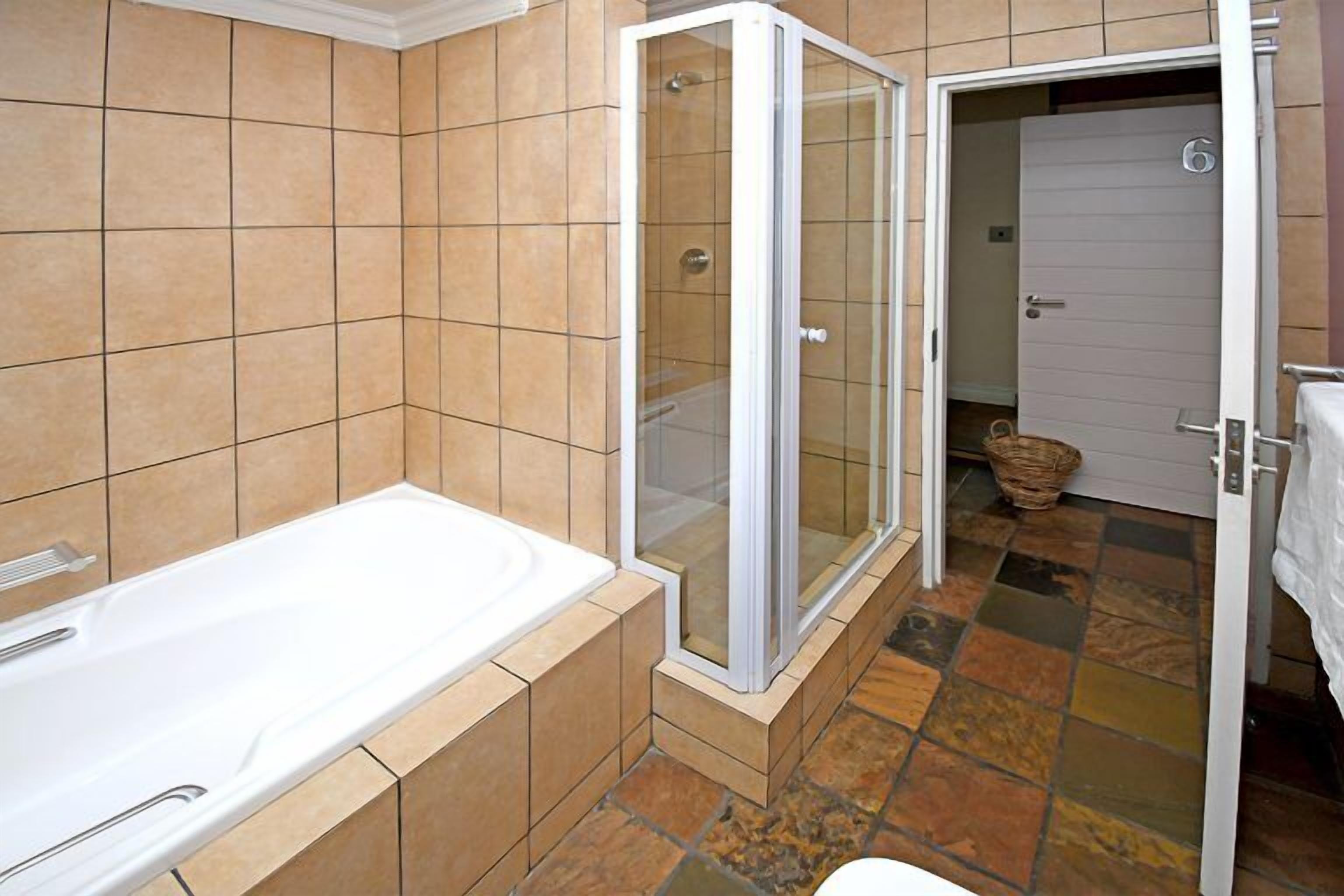 Photo - Orchids Lodge